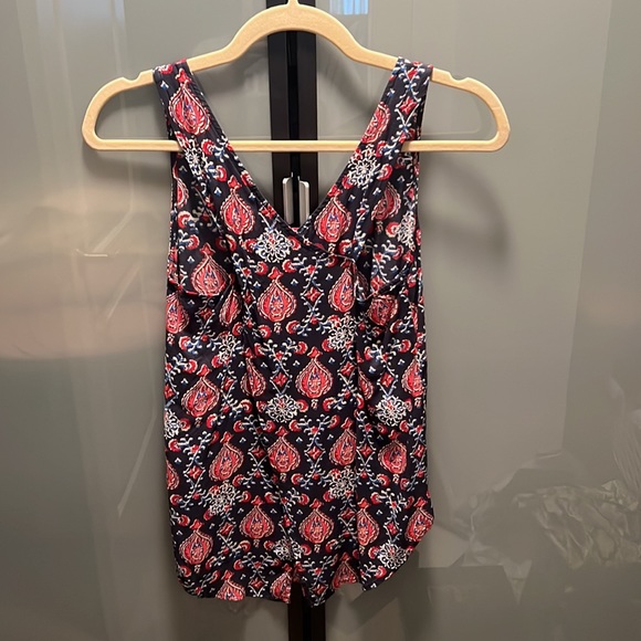 Lucky Brand Patterned Crossback top - Picture 2 of 3